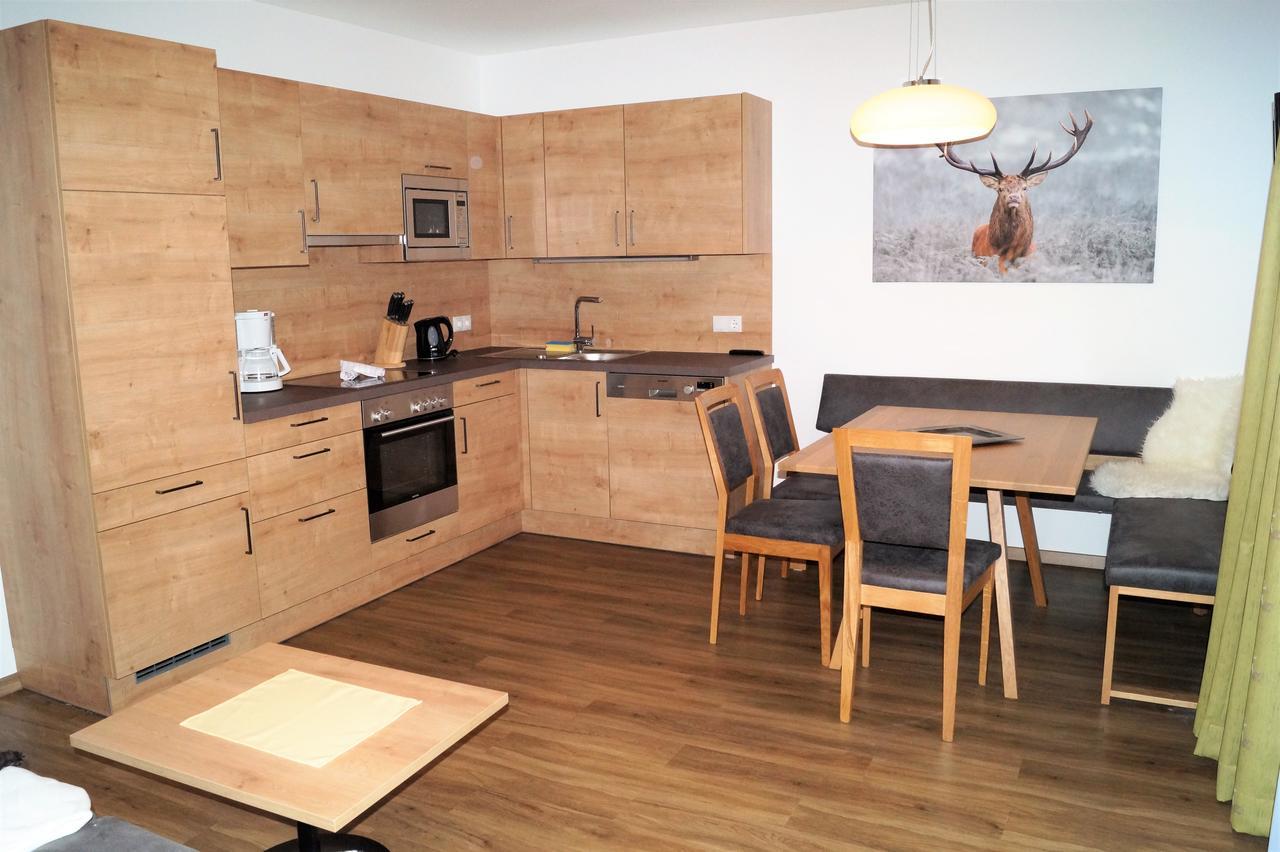 Sieglhub Chalets - Appartements - Hotel Флахау Экстерьер фото
