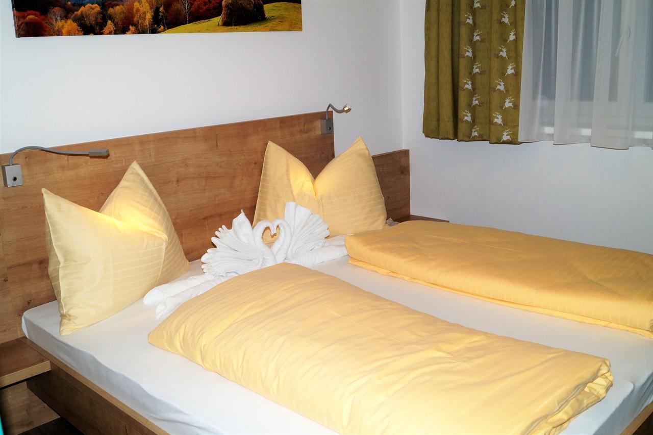 Sieglhub Chalets - Appartements - Hotel Флахау Экстерьер фото