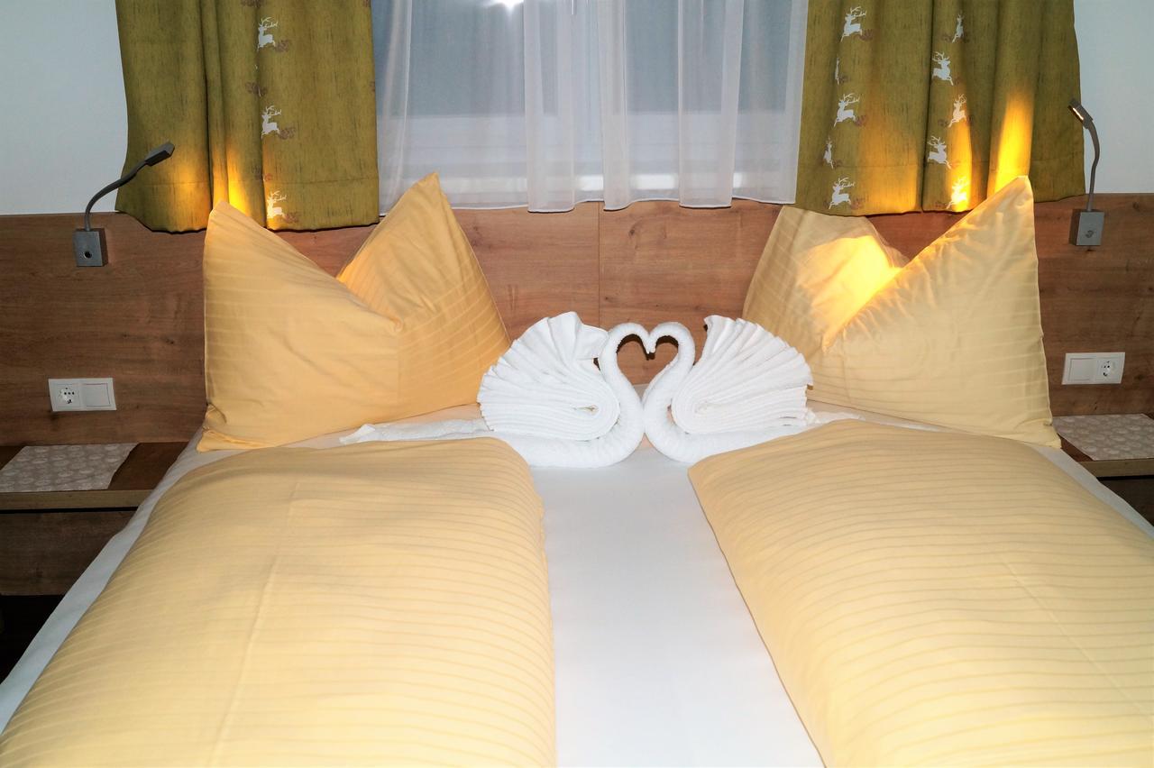 Sieglhub Chalets - Appartements - Hotel Флахау Экстерьер фото