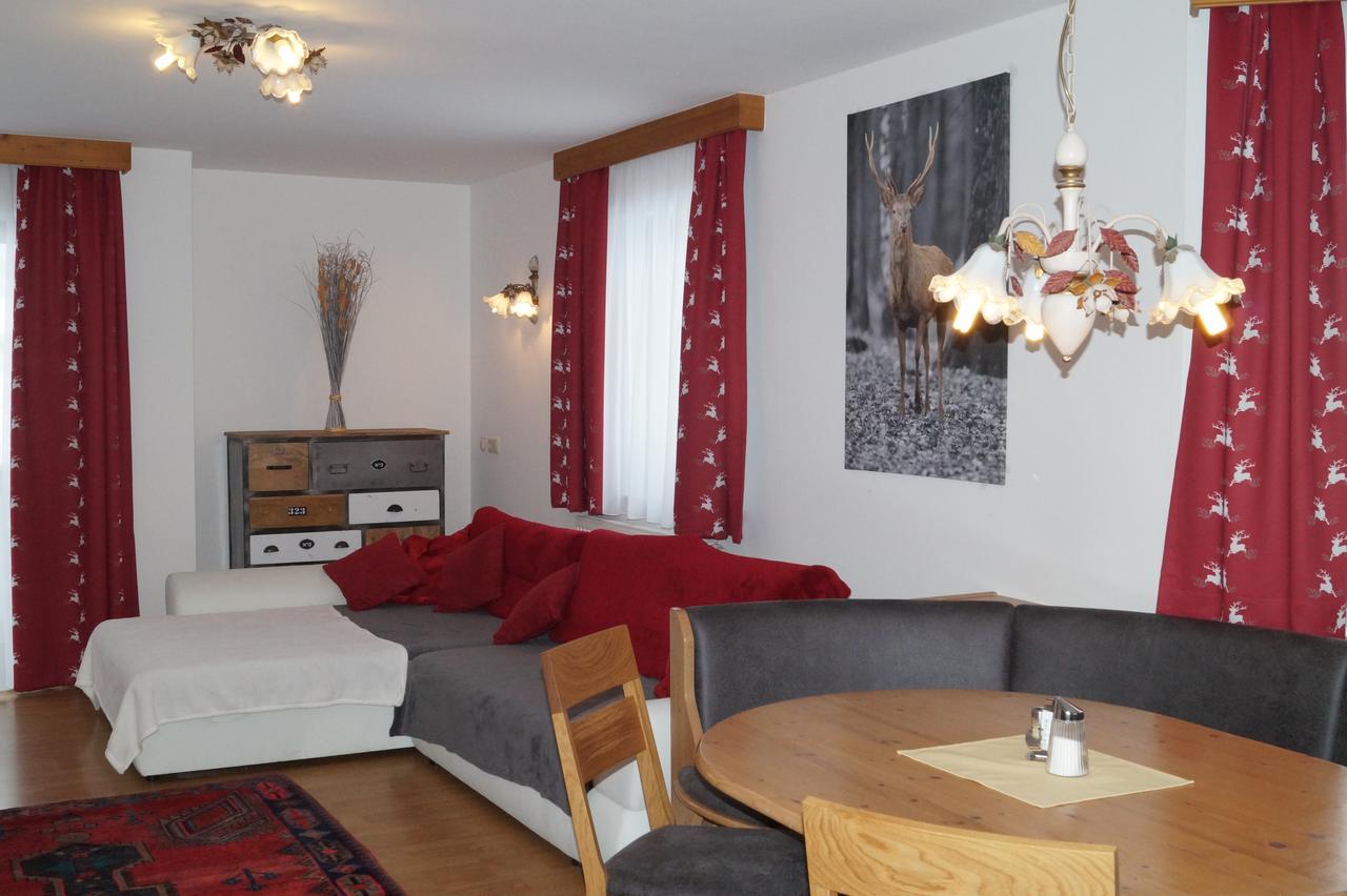 Sieglhub Chalets - Appartements - Hotel Флахау Экстерьер фото